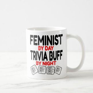 Feministisk Kärlek som spelar trivia Kaffemugg