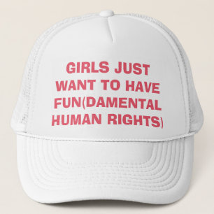 Feministiska flickor önskar precis att ha keps