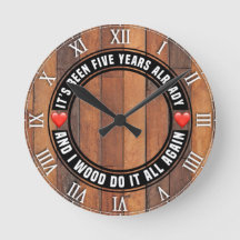 Femte Bröllop-årsdagen av Wood Wall Clock