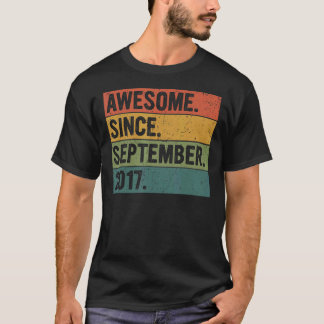 Femte födelsedagen Fantastisk sedan september 2017 T Shirt