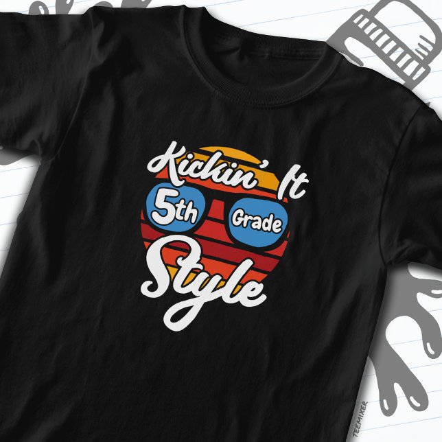 Femte Klass första dagen Klass Back to school T Shirt (Skapare uppladdad)