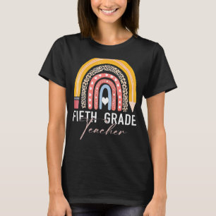 Femte Klass-lärarexamen femte Klass Boho Rainbow L T Shirt