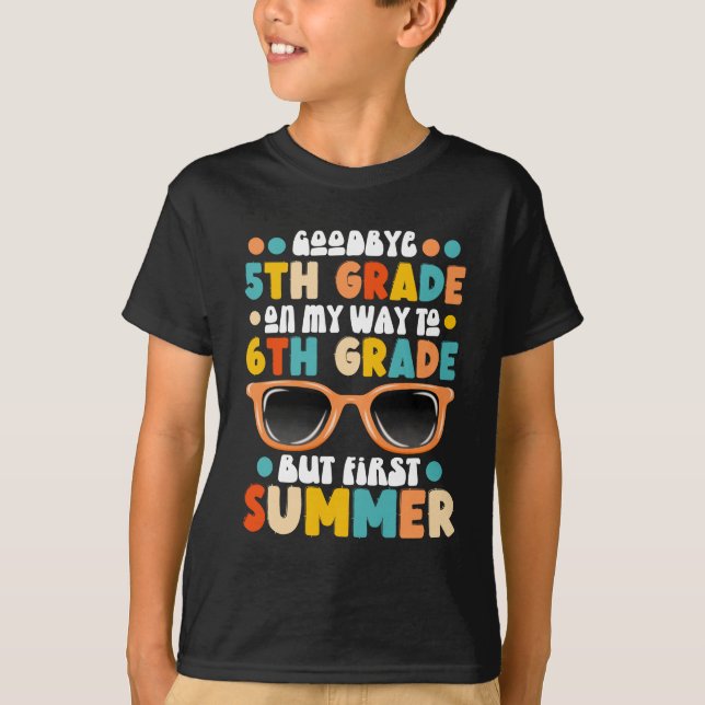 Femte Klass-Studenten-6e-Klass men första sommaren T Shirt (Framsida)
