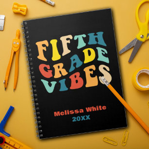 Femte Klass vibes retro färg back to school Anteckningsbok