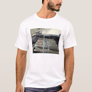 Femtio-kaliber maskingevärrundor t shirt