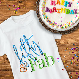 Femtio och fantastisk färgglad födelsedags-t-shirt t shirt