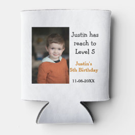 Femtonårsspel på pojkfoto namn, modernt datum