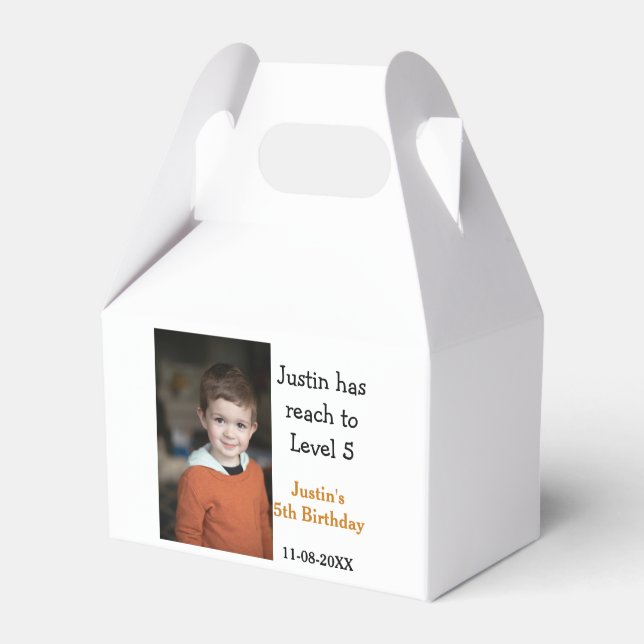 Femtonårsspel på pojkfoto namn, modernt datum presentaskar (Framsidan Sidan)