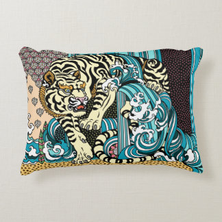 Feng Shui White Tiger Accent Pillow Prydnadskudde