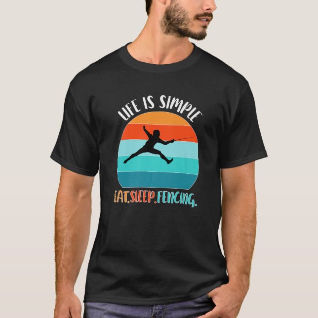 Fensionsstaket för martialkonst Sword Combat Fatin T Shirt (Framsida)