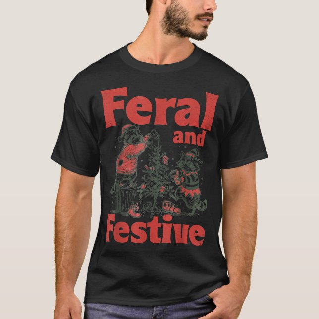 Feral And Festive Raccoon Santa Christmas Holiday  T Shirt (Framsida)