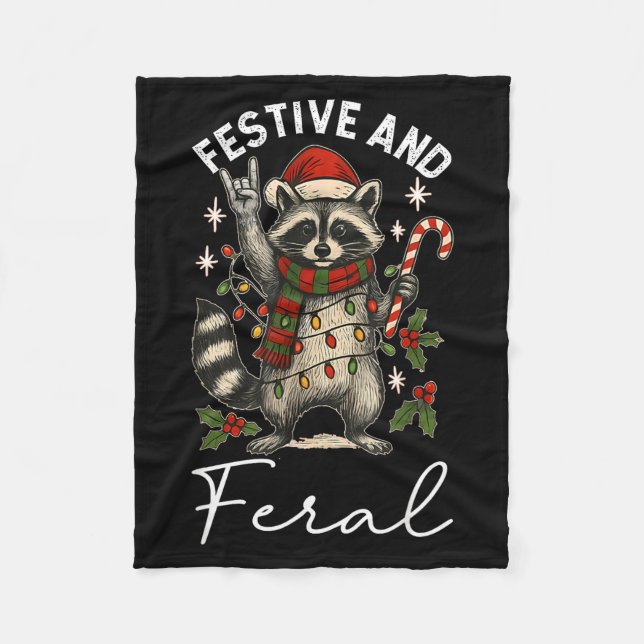 Feral And Festive Raccoon Santa Hat Christmas Ligh Fleecefilt (Framsidan)