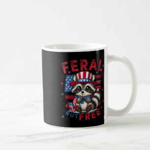 Feral but Free 4:e juli Patriotic Raccoon Kaffemugg