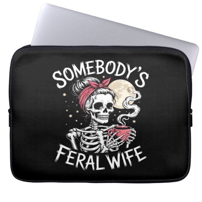 Feral Funny Coffee Älskare Drinking Skull Joke Laptop Fodral (Framsidan)