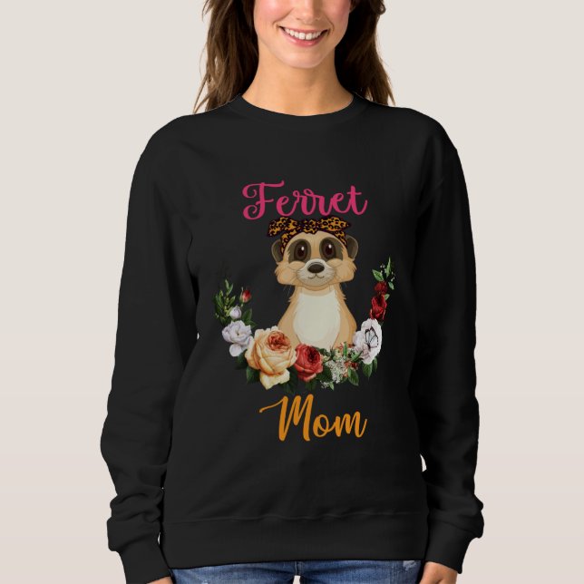 Ferret Mom Floral Ferret Bow Tie  Mother s Day T Shirt (Framsida)