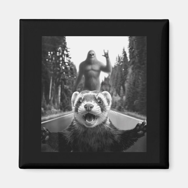 Ferret Selfie With Bigfoot Funny For Men Women Kid Magnet (Framsidan)