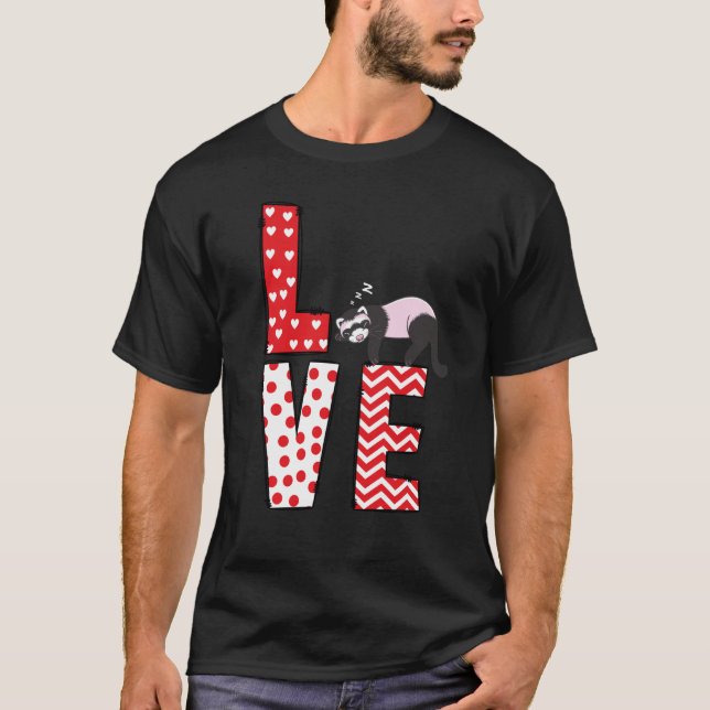 Ferrets Valentines Day Love Valentine Cute Hearts  T Shirt (Framsida)