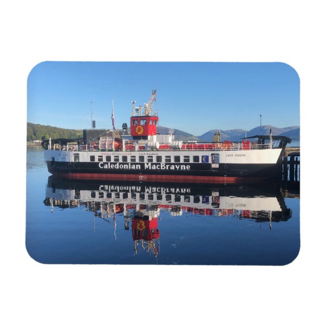 Ferry Loch Riddon, förtöjd på Rothesay, Skottland Magnet (Horisontell)