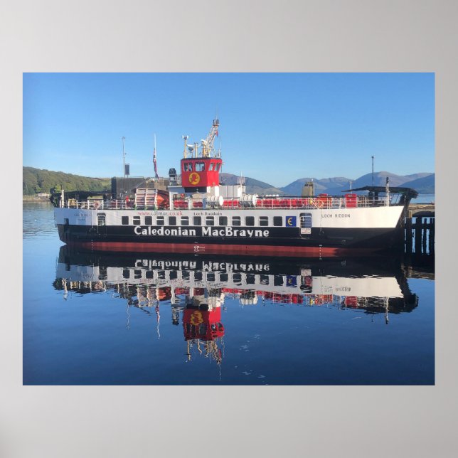 Ferry Loch Riddon, förtöjd på Rothesay, Skottland Poster (Framsidan)
