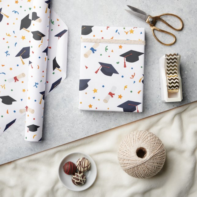 Festiv examensmössa och diplomkonfetti presentpapper (Hantverk)