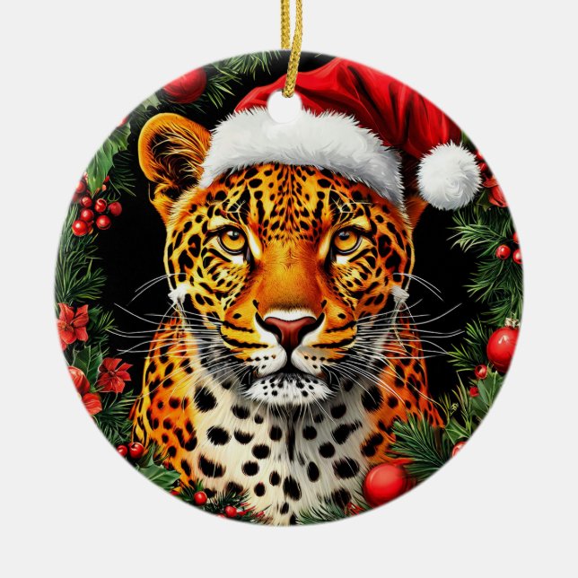 Festiv leopard som bär tomteluva julgransprydnad keramik (Framsidan)