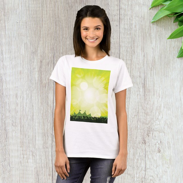 Festival Crowd Womens T-Shirt (Skapare uppladdad)