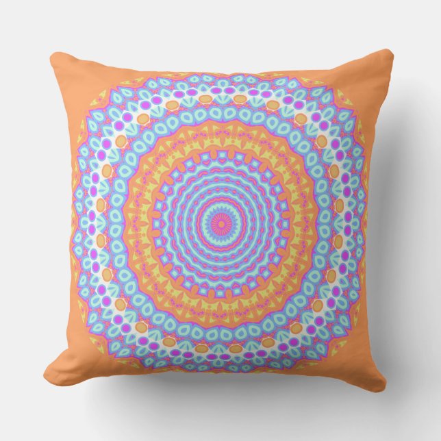 Festival färgad rosa mandala design 4 utomhuskudde (Framsida)