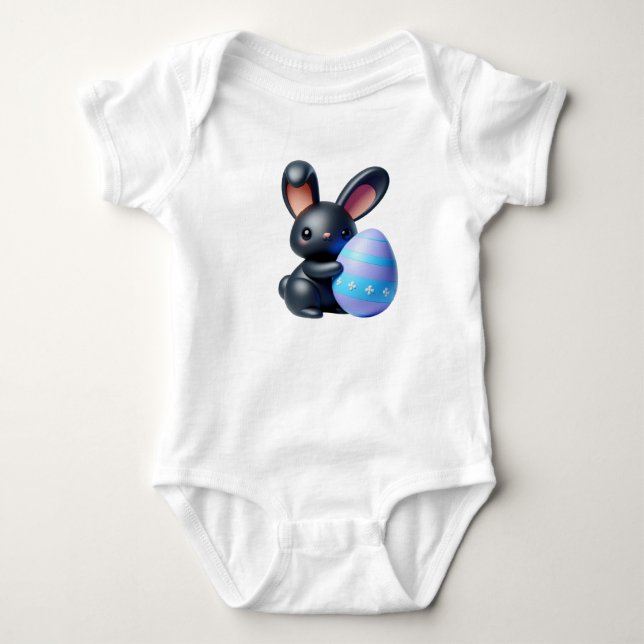 Festive Black Bunny Holding Decorated Egg T Shirt (Framsida)