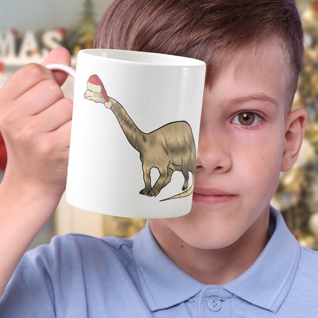 Festive Brontosaurus Cute Santa Elf Julafton Dinos Kaffemugg (Christmas dinosaur brontosaurus wearing a santa hat coffee mugs for kids and adults that love dinos)