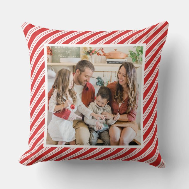 Festive Candy Cane Striped Christmas Red White  Kudde (Framsida)