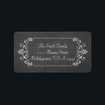Festive Chalkboard Stil Swirly Gräns Adressetikett<br><div class="desc">Anpassadet är utformat så att det är belagt och snabbt vitt ram på svart bakgrund på kritbord.</div>