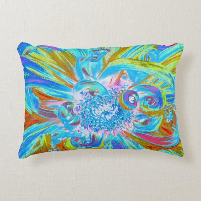 Festive Chartreuse och Blue Dahlia Flower Petals Prydnadskudde (Framsidan)