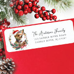 Festive Chihuahua Hund i Santa Hat-Returadressen Returadress Etikett<br><div class="desc">Den här festliga returadressetiketten har en söt Chihuahua-hund som bär en julhatt med en julklapp av vitekon. Det är det perfekt sättet att göra e-posten glad och se till att alla som ser den blir medvetna om det.</div>