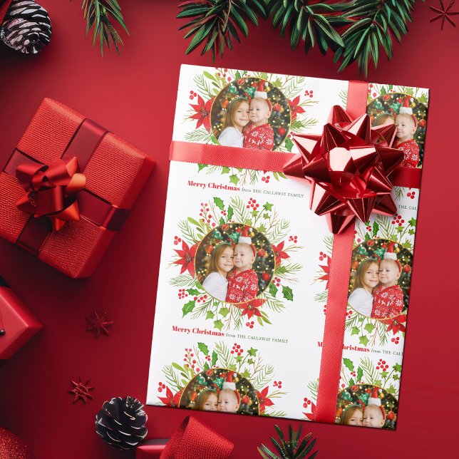 Festive Christmas Red Poinsettia Custom Photo Presentpapper (Skapare uppladdad)