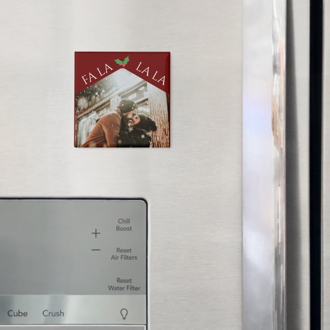 Festive Couple Christmas Magnet (In Situ (Fridge))