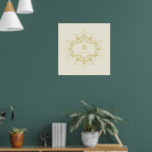 Festive Foliage Art Deco Ram Monogram Helgdag Poster<br><div class="desc">Vintage Klassisk familjemonogram elfenbensvit och Guld Art Deco Festive Foliage Ram med dekorativ blomning, Elegant och Helgdag. Basbakgrunden kan ändras till valfri färg. All text kan redigeras. Designade/ursprungliga teckningar efter tjock*fa*tin*i. Enkel att anpassa med ditt eget textmeddelande, namn, foto eller bild. Fler teckensnitt, fotofilter och redigeringsfunktioner finns på stilarna Redigera...</div>