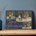 Festive Hälsning | Joyous Hanukkah 3 Photo Julkort<br><div class="desc">Vår festliga och elegant Hanukkah-kortdesign är det perfekt sättet att visa tre av dina favoritfoton i familjen. Vågrät- eller landskapsinriktad design har "Joyous Hanukkah" i vit typografi och handskript,  med din familj namn under på en midnattblå bakgrund.</div>