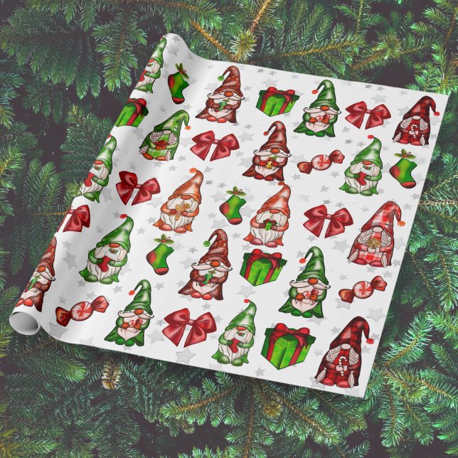 Festive Helgdag Gnomes Silver Stars Wrapping Pappe Presentpapper (Skapare uppladdad)