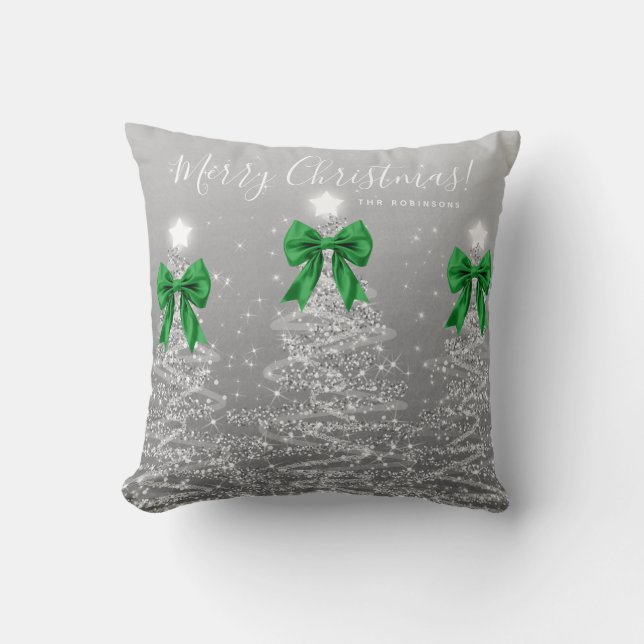 Festive Holiday Silver Christmas Trees Green Name Kudde (Framsida)