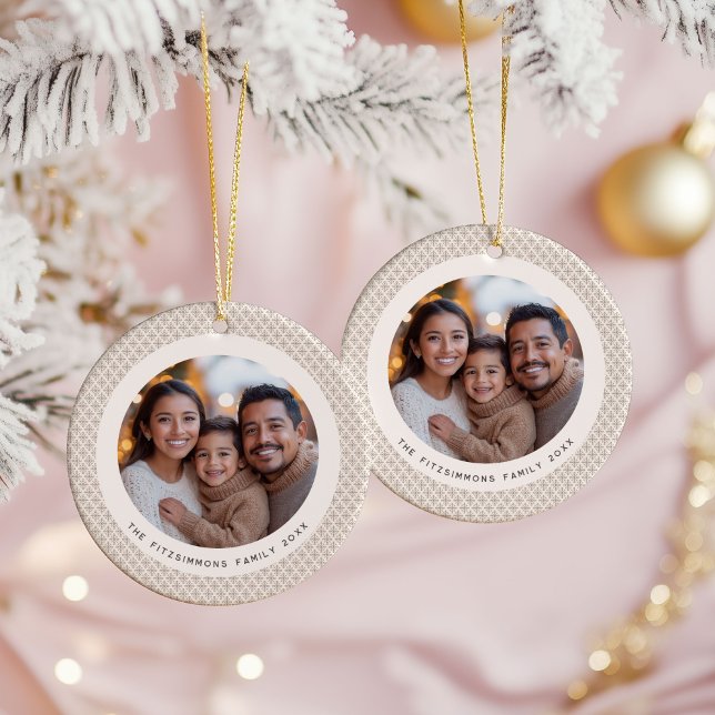 Festive Neutral Scandi Snowflake 2 Sided Photo Julgransprydnad Keramik (Neutral Snowflake Modern Double Sided Christmas Ornament brown)