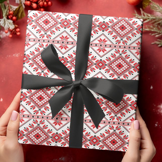 Festive Red Black Classidic Fair Isle Motif Presentpapper (Skapare uppladdad)