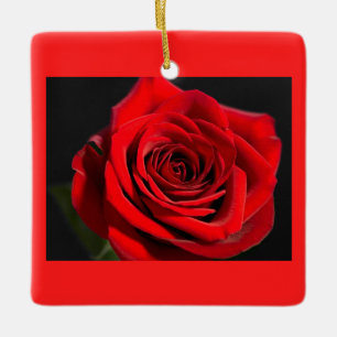 Festive romantic röd ros julgransprydnad keramik