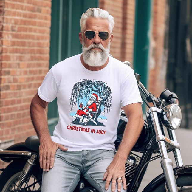 Festive Santa Enjoying Summer Cheers T Shirt (Skapare uppladdad)