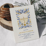 Festive Watercolor Menorah Blommigt Hanukkah PARTY Inbjudningar<br><div class="desc">Inbjudan familj och vänner till  Hanukkahs Joy och Ljus med elegantens inbjudan. Utformningen har en menorah med ljus som är adsorberat med botaniskt veteblad i klassisk judisk ljusblå färg,  marinblå och guld. Lägg till informationen om Hanukkah firande under. Kortets omvända i matchande helblått.</div>