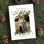 Festive Winter Greenery Elegant Botanical 1 Photo Julkort<br><div class="desc">Det här helgdag med elegant har ett vackert foto gräns av vattenfärgsblad parad med ett modernt kalligrafiskript. Den här designen rymmer ett lodrät foto. Baksidan är ett klassiskt vitt,  som också är anpassade. Du kan lägga till ytterligare text och/eller foton på baksidan med hjälp av "Design verktyg".</div>