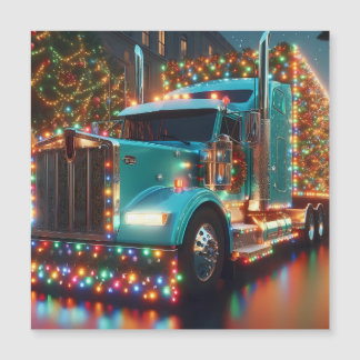 Festlicher Weihnachts-LKW mit Lichtern