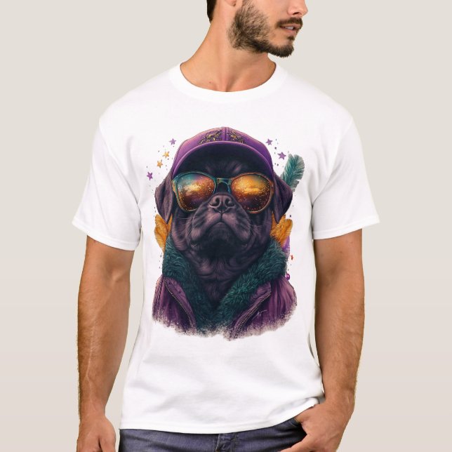 Festlig Mardi Gras Mops Livfull T Shirt (Framsida)
