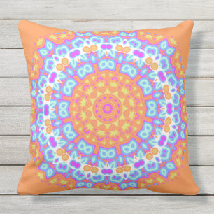Festlig orange rosa Mandaladesign 5 Kudde