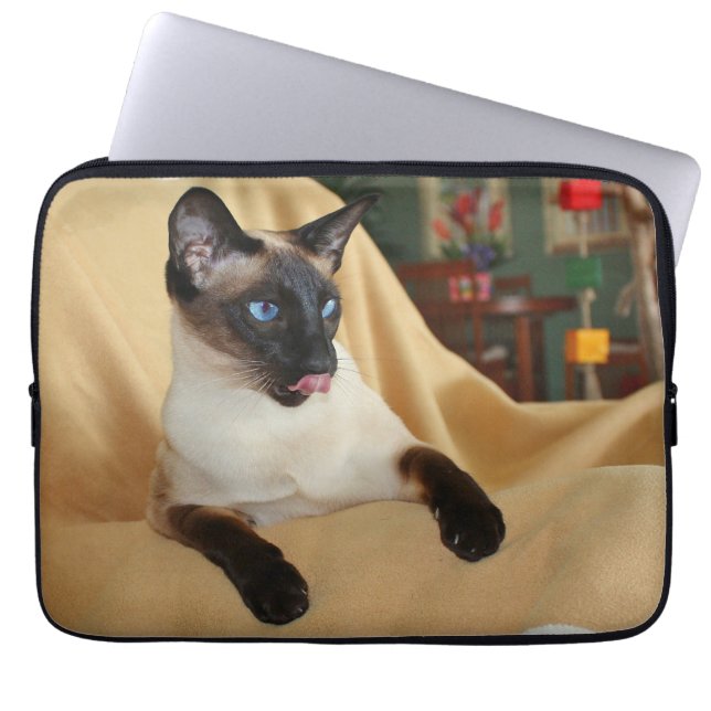 Festligt försegla pekar den Siamese katten som Laptop Sleeve (Framsidan)