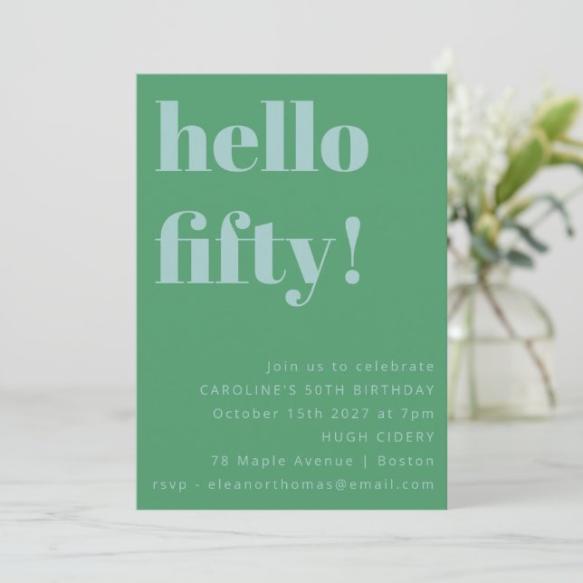 Fet blå Grönt Cute Simple Modern 50:e födelsedag Inbjudningar (Stående Fram)